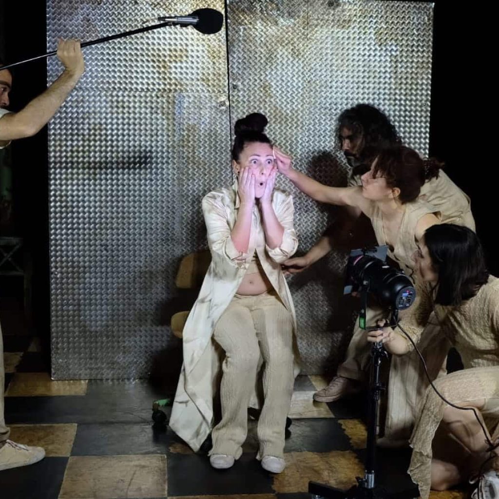 aa7ffc97-4761-4a40-b74b-925fc802d963